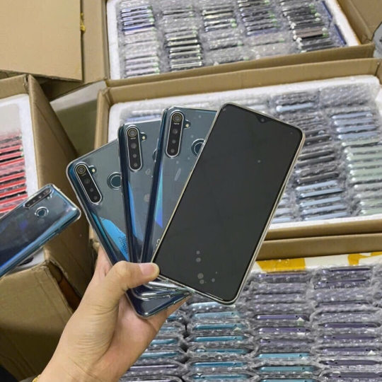 REALME 5 PRO (8/256GB) RAM THỰC (8/128GB) KHÔNG PHỤ KIỆN